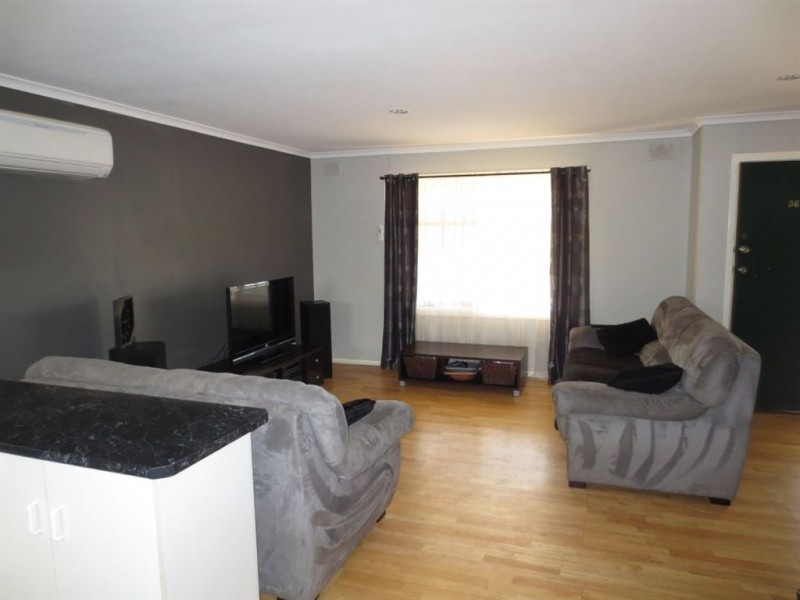 36 McKinna Road, Christie Downs SA 5164