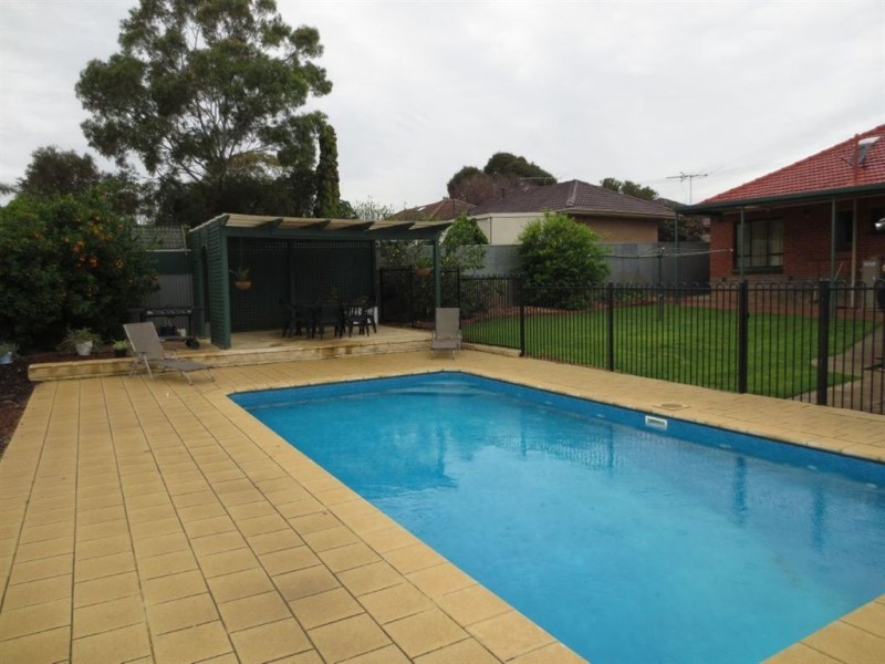 3 Roger Road, Morphett Vale SA 5162