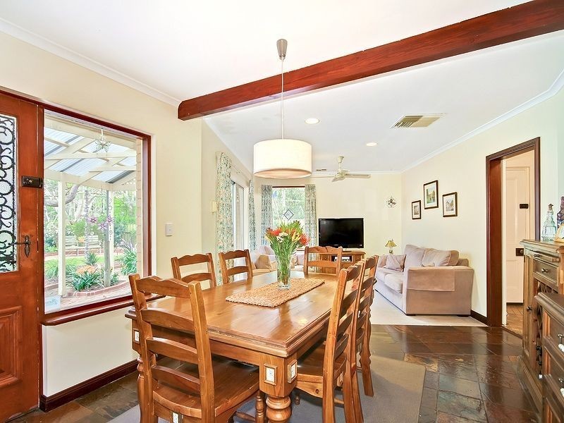 27 Yeldham Drive, Morphett Vale SA 5162