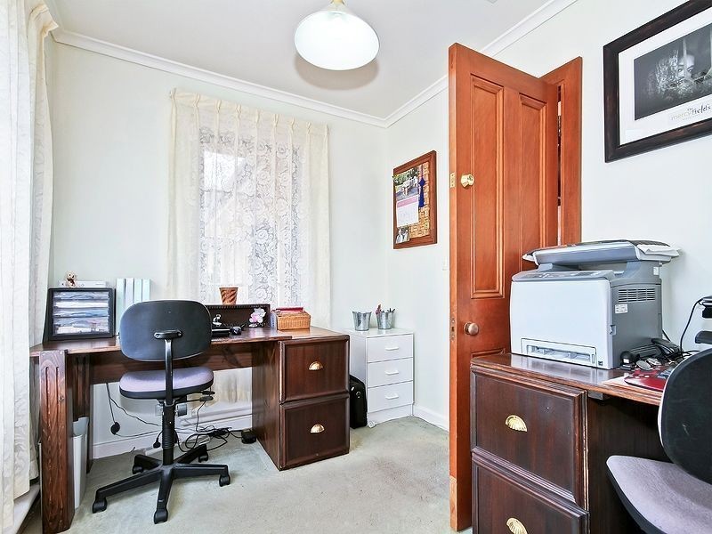 27 Yeldham Drive, Morphett Vale SA 5162