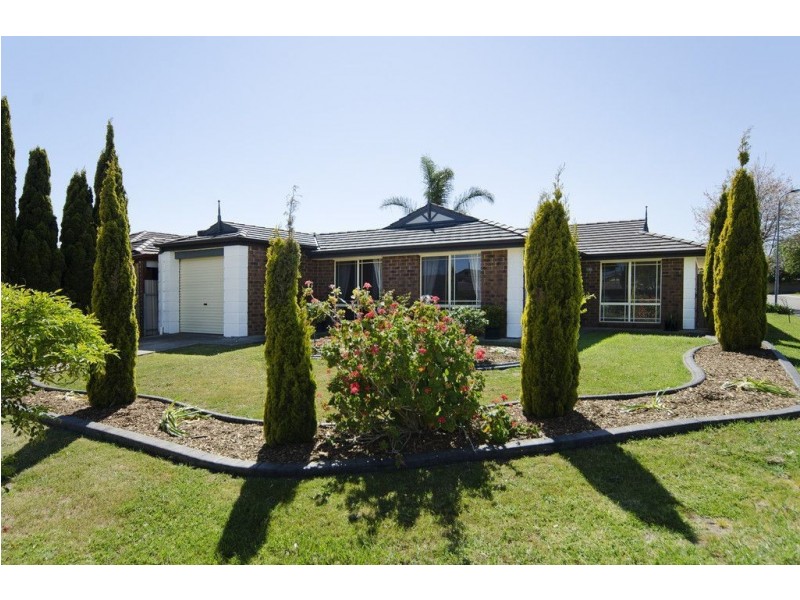 2 Cardiff Walk, Seaford SA 5169