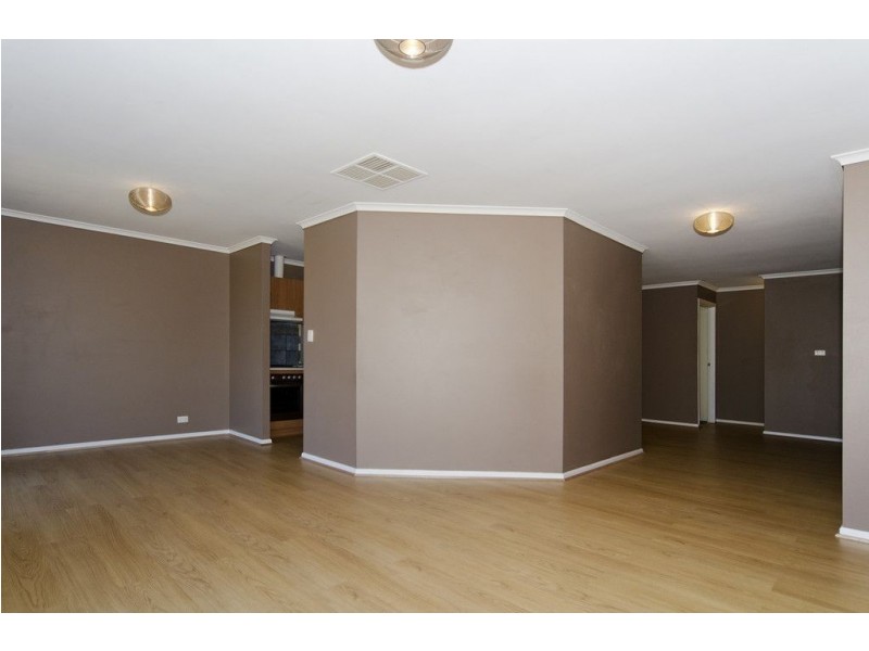 2 Cardiff Walk, Seaford SA 5169