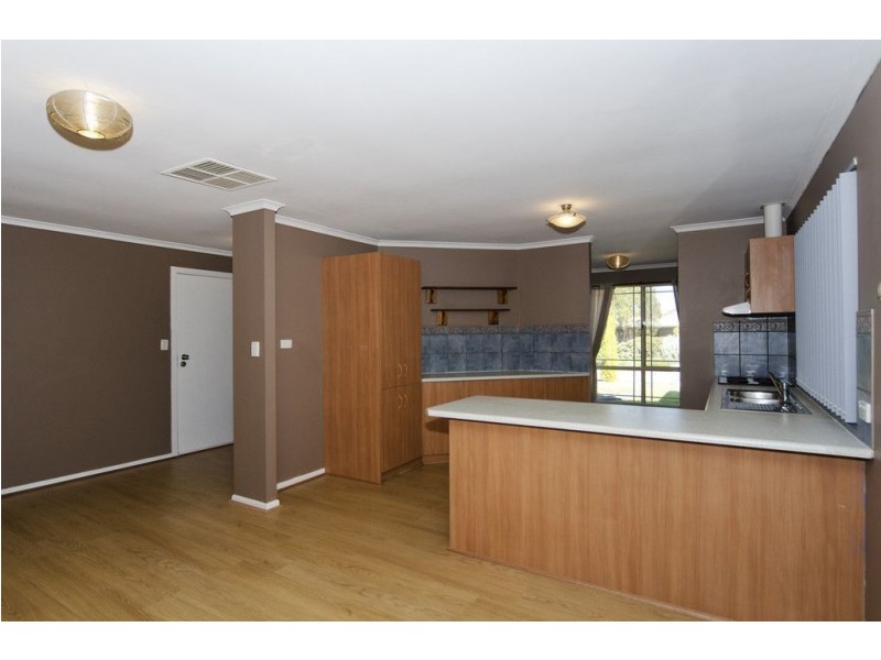 2 Cardiff Walk, Seaford SA 5169