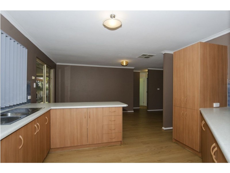 2 Cardiff Walk, Seaford SA 5169