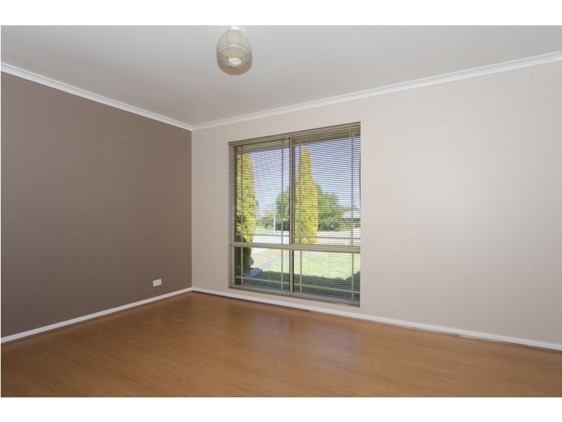 2 Cardiff Walk, Seaford SA 5169