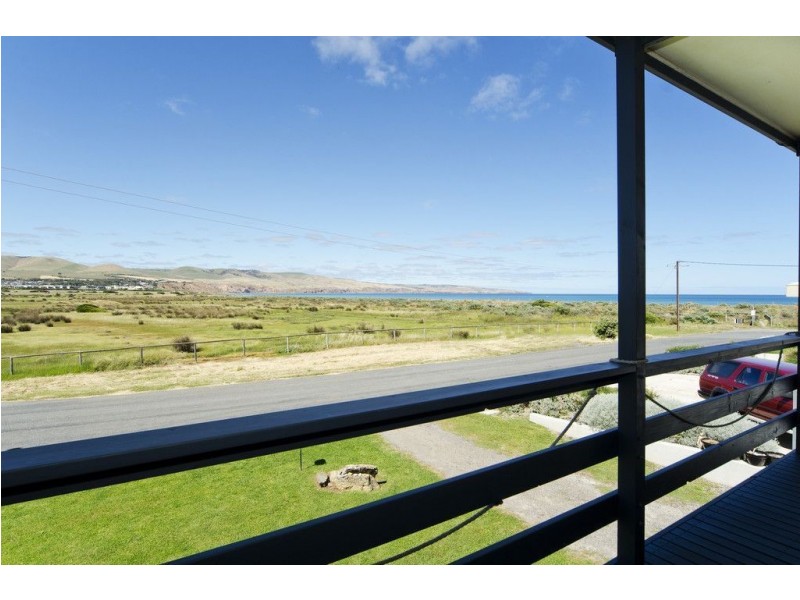 1 Loongana Road, Aldinga Beach SA 5173