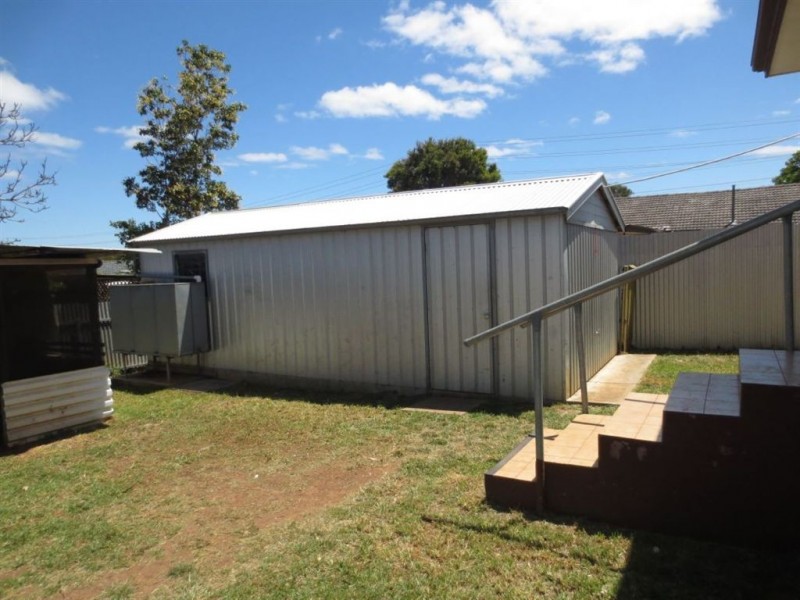 15 Vine Street, Morphett Vale SA 5162