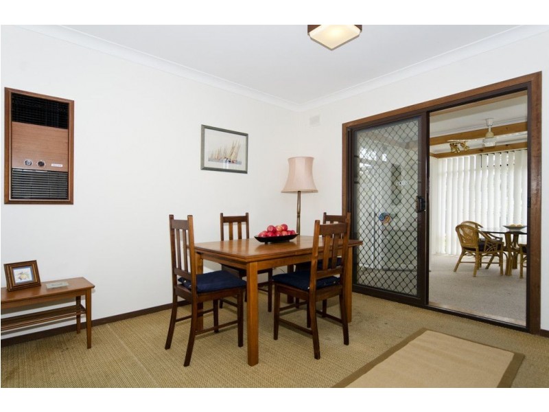 28 Larkdale Crescent, O’halloran Hill SA 5158