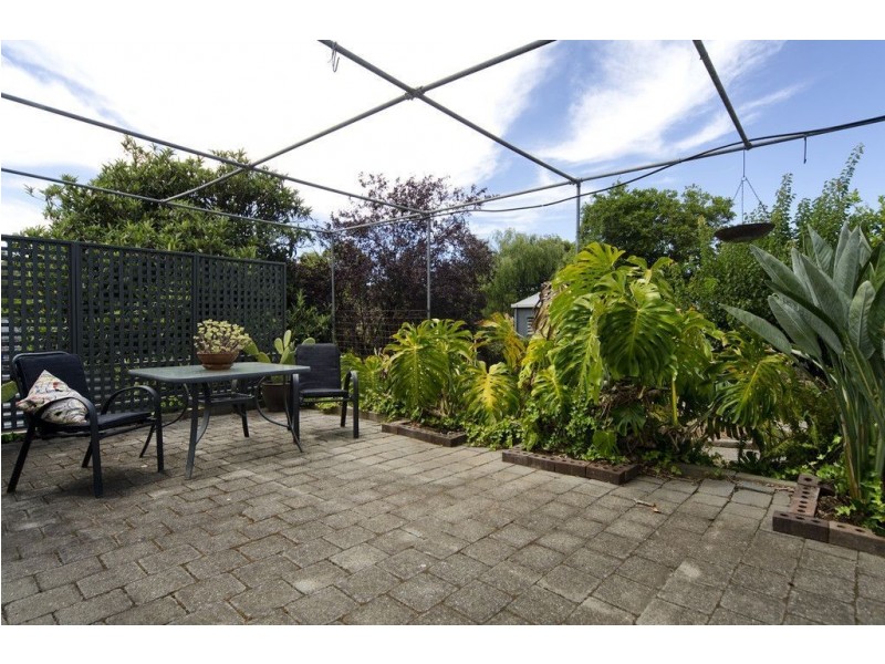 28 Larkdale Crescent, O’halloran Hill SA 5158