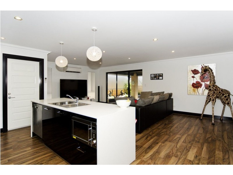 10/18 Nigel Lane, Hackham SA 5163