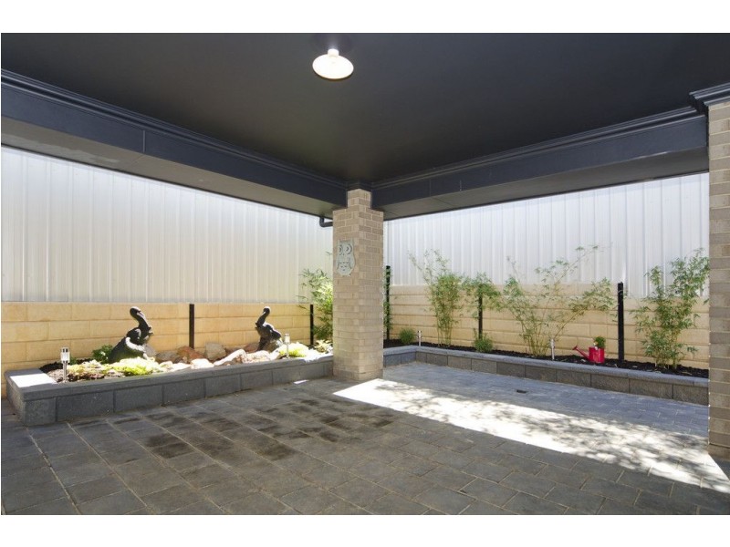 10/18 Nigel Lane, Hackham SA 5163