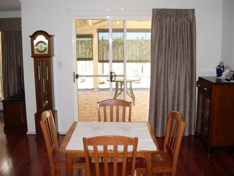 7 Miranda Place, Seaford Meadows SA 5169