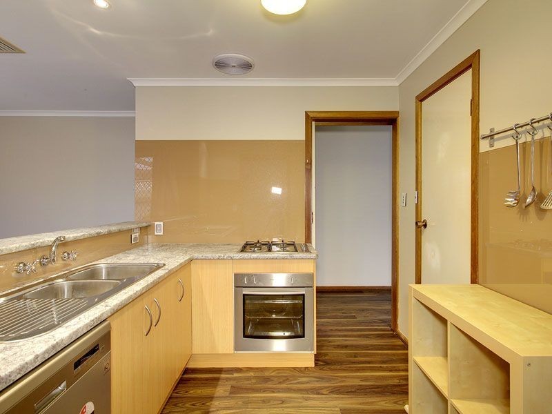 35 Martinique Drive, Seaford Rise SA 5169