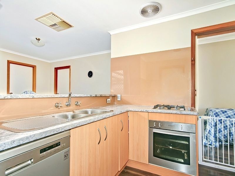 35 Martinique Drive, Seaford Rise SA 5169