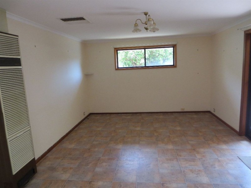 27 Tracy Way, Morphett Vale SA 5162