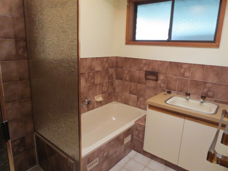 27 Tracy Way, Morphett Vale SA 5162