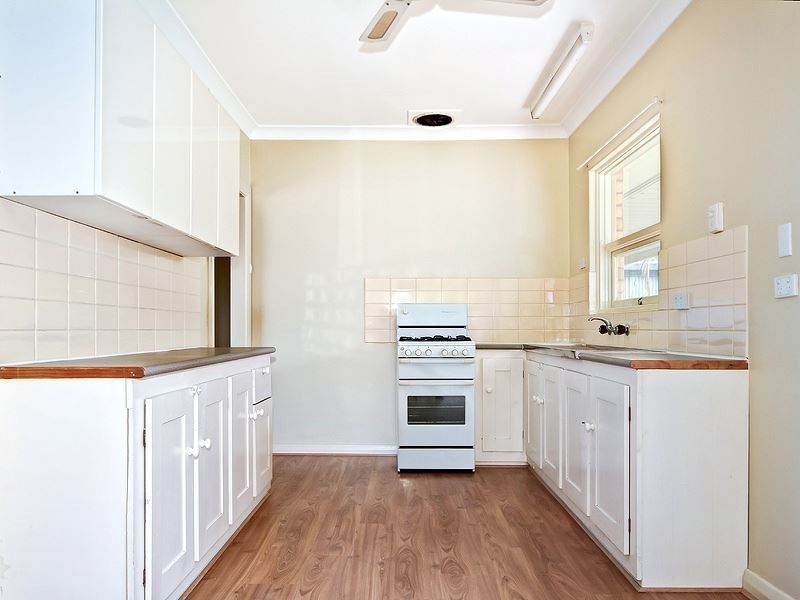 22 Prince Charles Street, Morphett Vale SA 5162