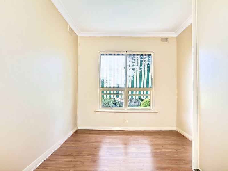 22 Prince Charles Street, Morphett Vale SA 5162