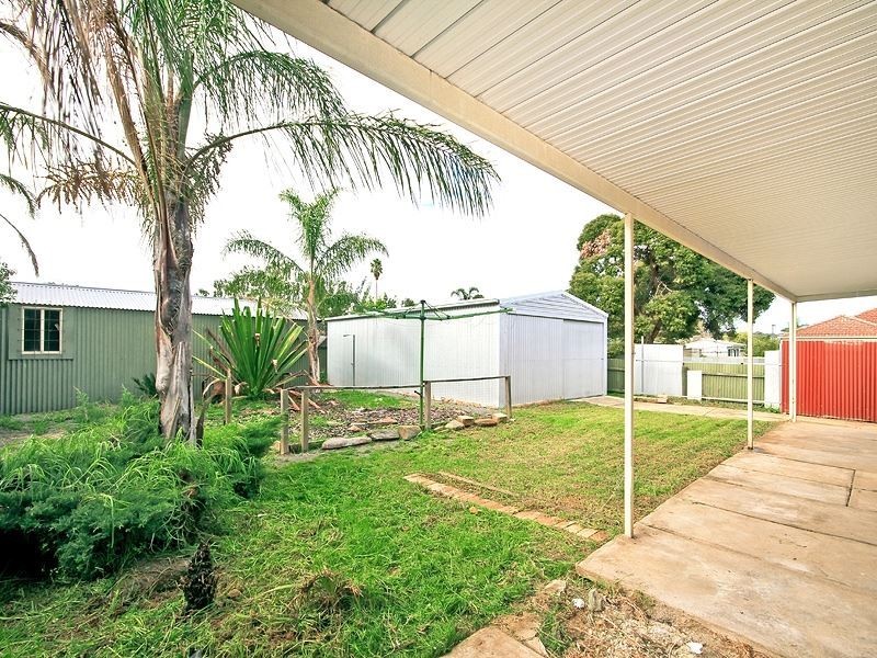 22 Prince Charles Street, Morphett Vale SA 5162