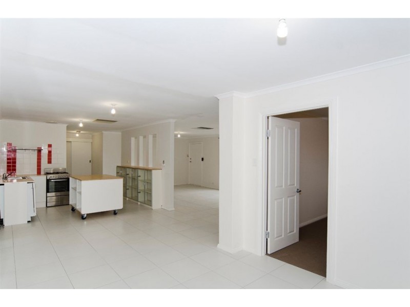 5 Zinnia Court, Reynella SA 5161