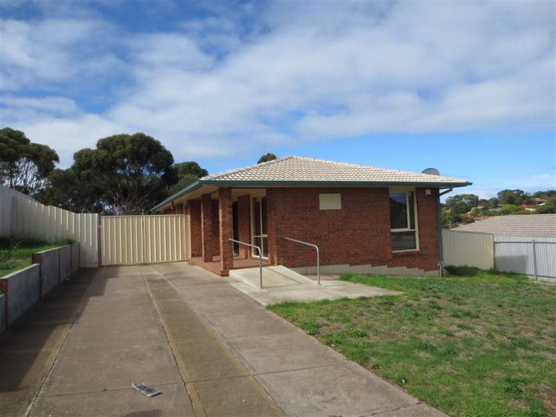 4 Cumberland Crescent, Huntfield Heights SA 5163