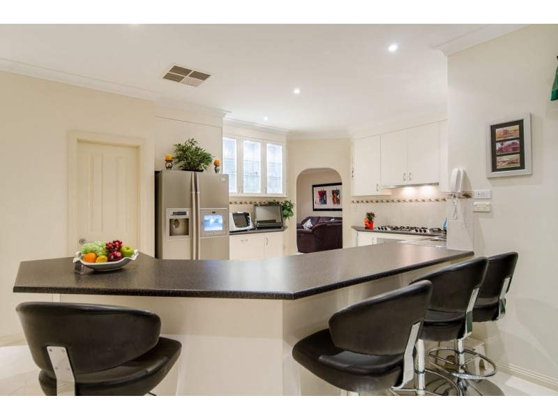 28 Hall Crescent, Old Noarlunga SA 5168