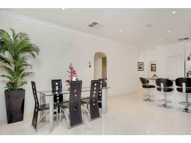 28 Hall Crescent, Old Noarlunga SA 5168