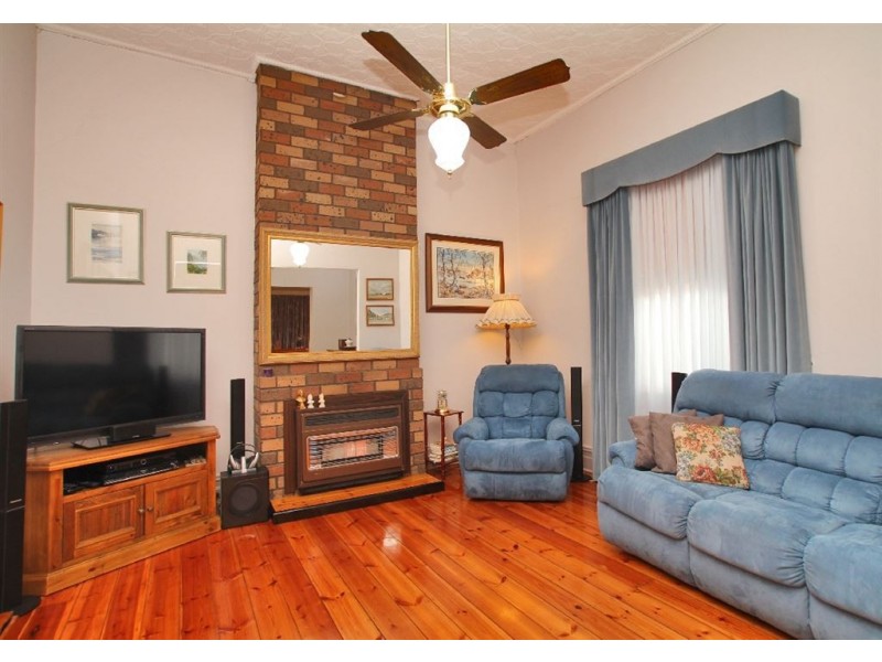 21 Ashford Road, Keswick SA 5035