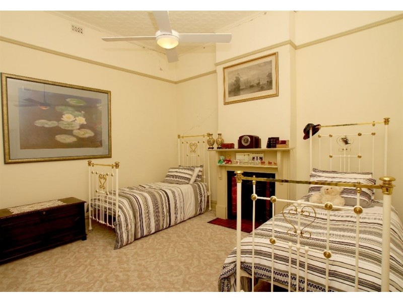 21 Ashford Road, Keswick SA 5035