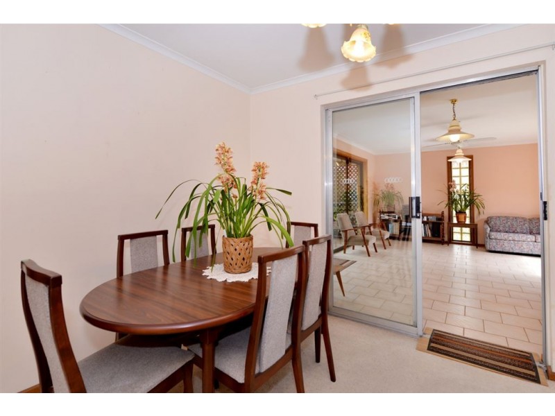 3 Apollo Drive, Hallett Cove SA 5158