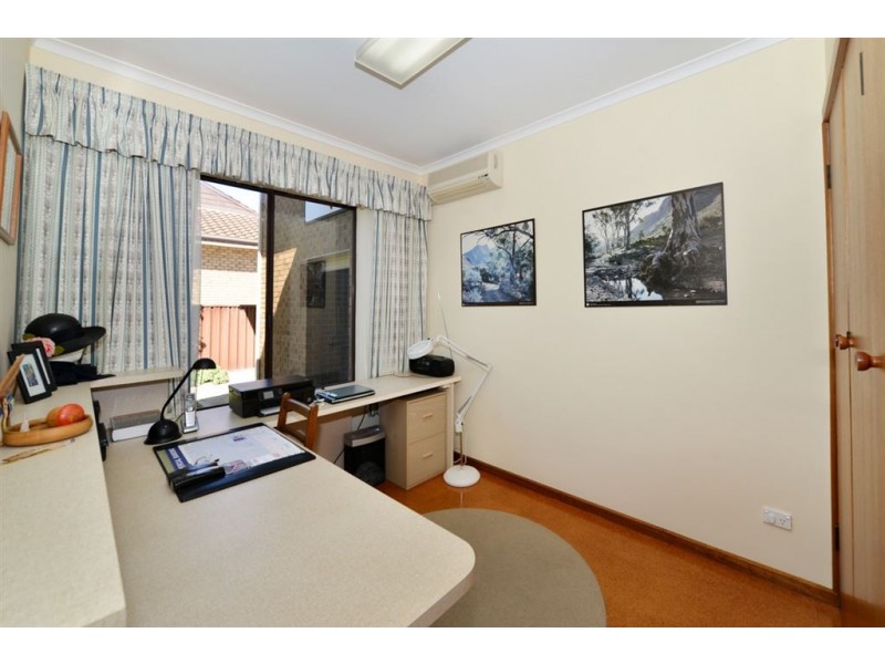 12 Fireball Avenue, Hallett Cove SA 5158