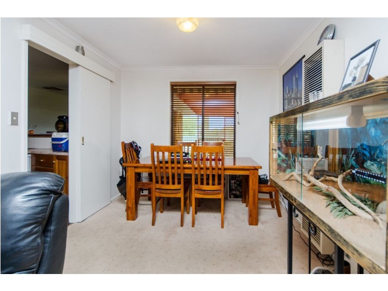 16 Fisher Avenue, Trott Park SA 5158