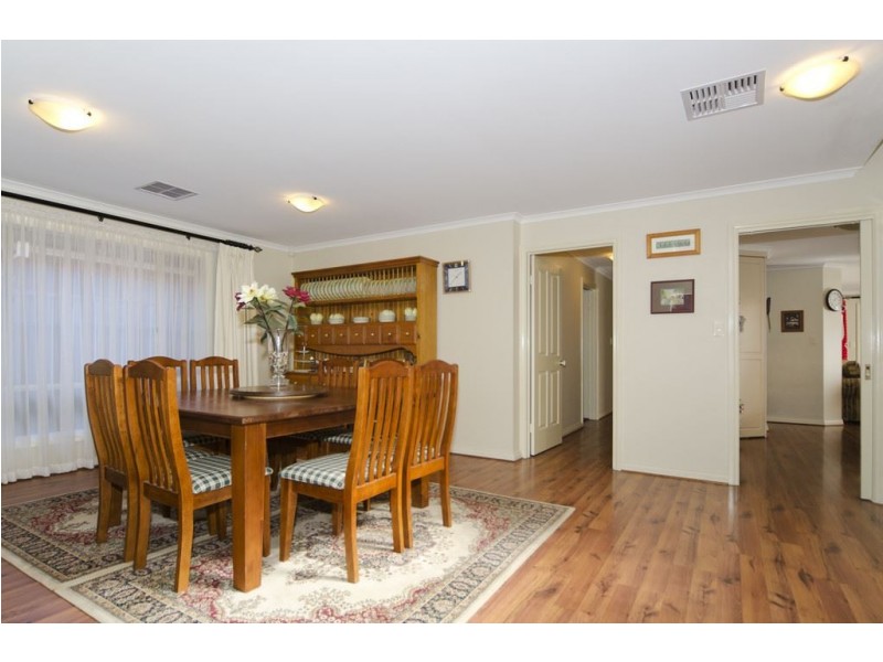 6 Robinson Street, Sheidow Park SA 5158