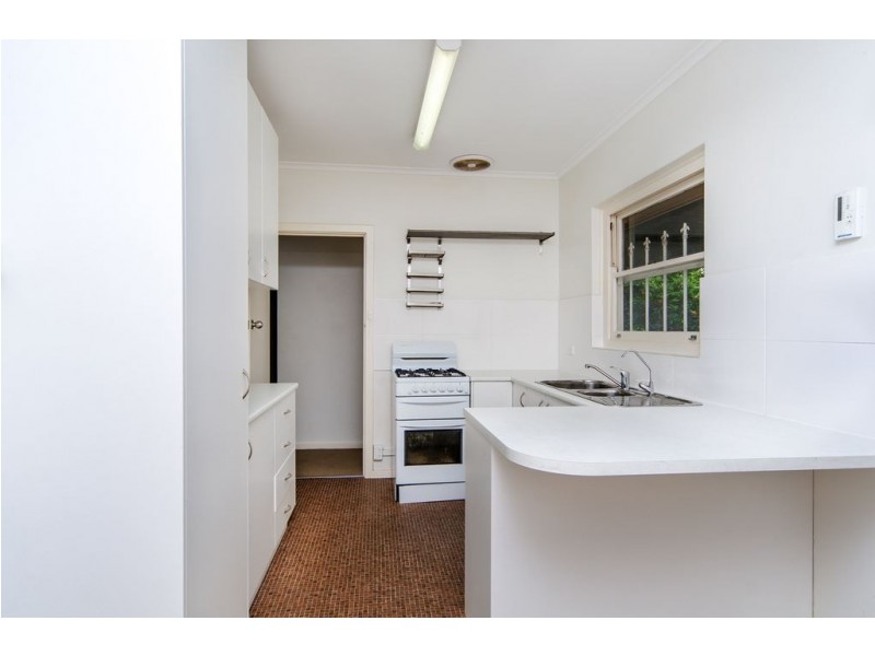 26 Seaview Road, Morphett Vale SA 5162