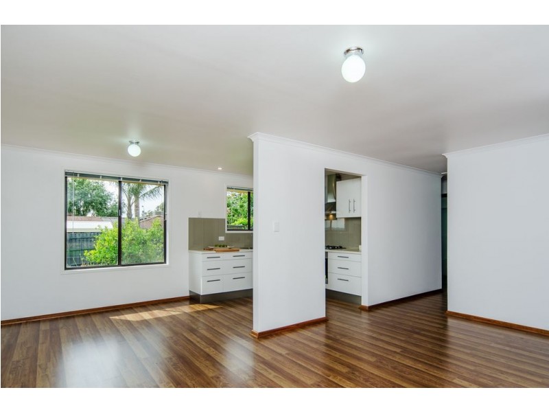 35 Glenhelen Road, Morphett Vale SA 5162