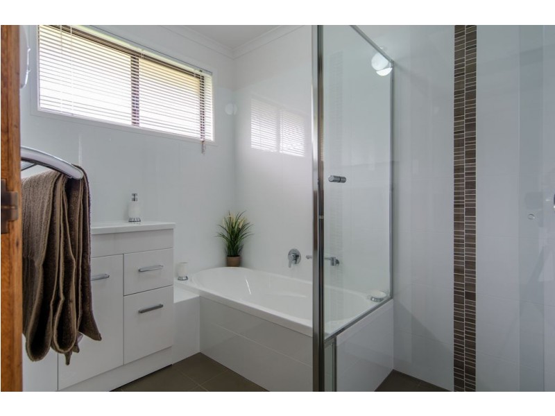 35 Glenhelen Road, Morphett Vale SA 5162