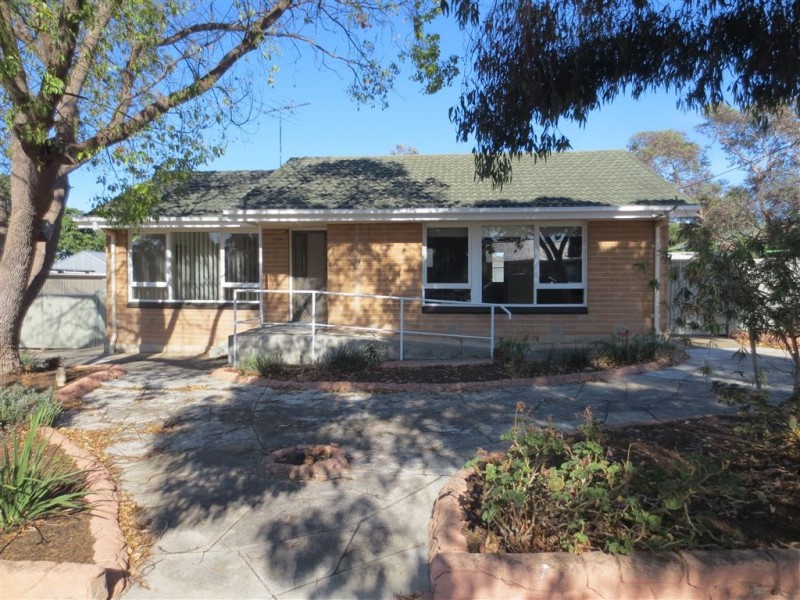 9 Mander Road, Christie Downs SA 5164