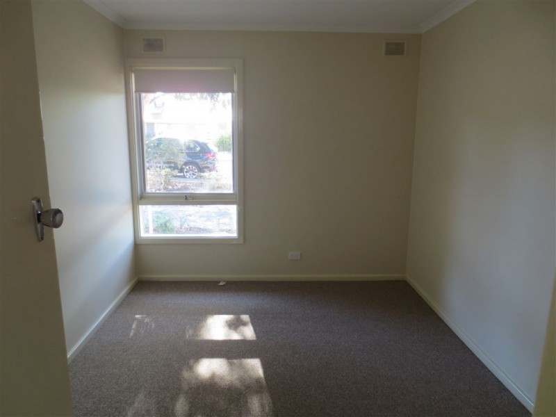 9 Mander Road, Christie Downs SA 5164