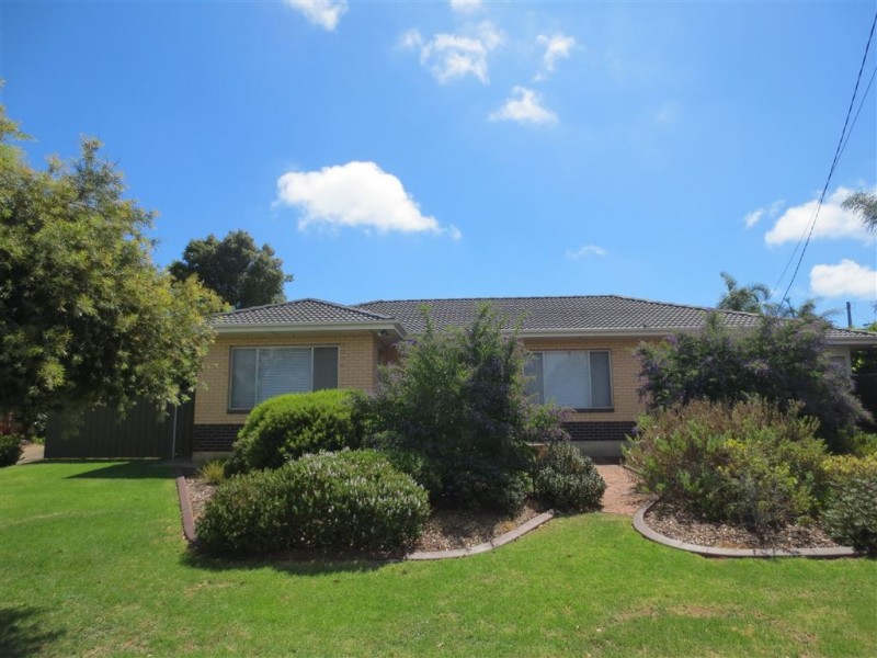 11 Ray Avenue, Morphett Vale SA 5162
