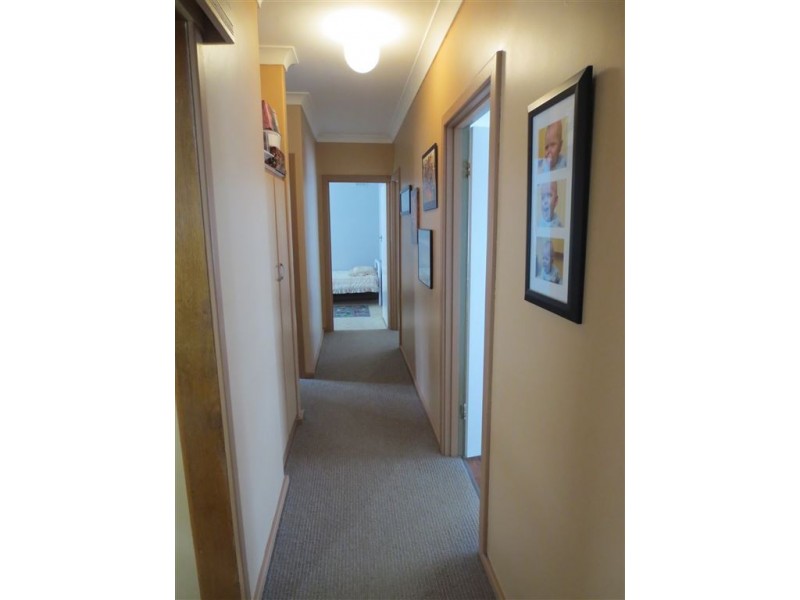 11 Ray Avenue, Morphett Vale SA 5162