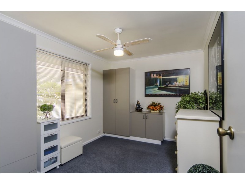 6 Capilano Court, Morphett Vale SA 5162