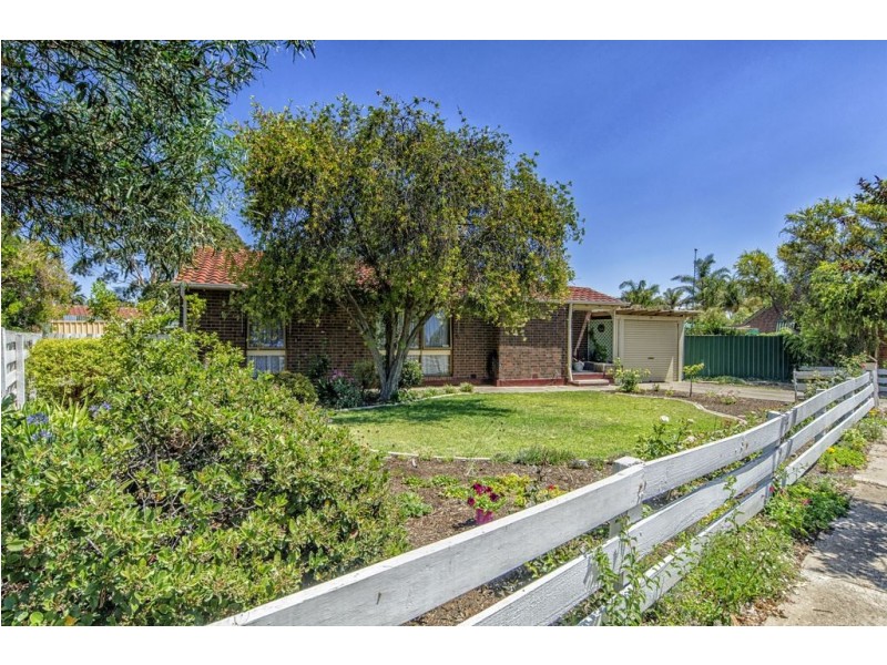 10 Imelda Court, Christie Downs SA 5164