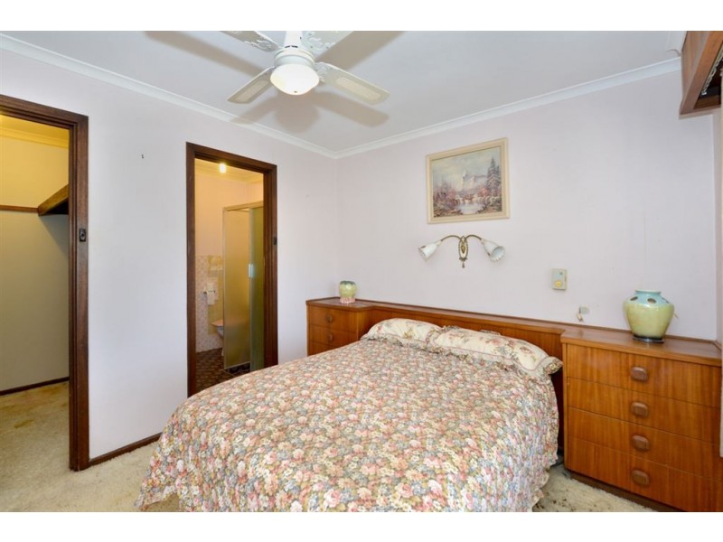 32 Serica Street, Hallett Cove SA 5158