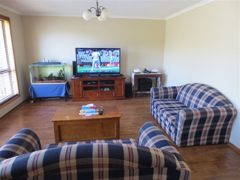 31 Fredrick Drive, Woodcroft SA 5162