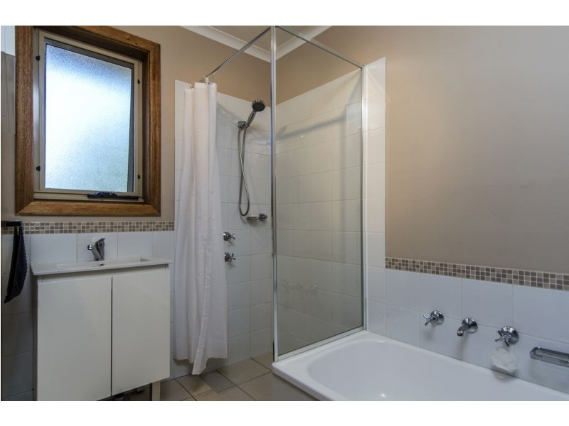 35 Oslo Crescent, Hackham West SA 5163
