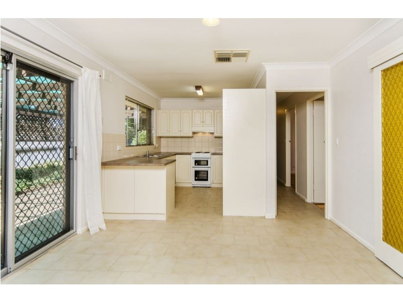 4 Greengate Grove, Hackham SA 5163