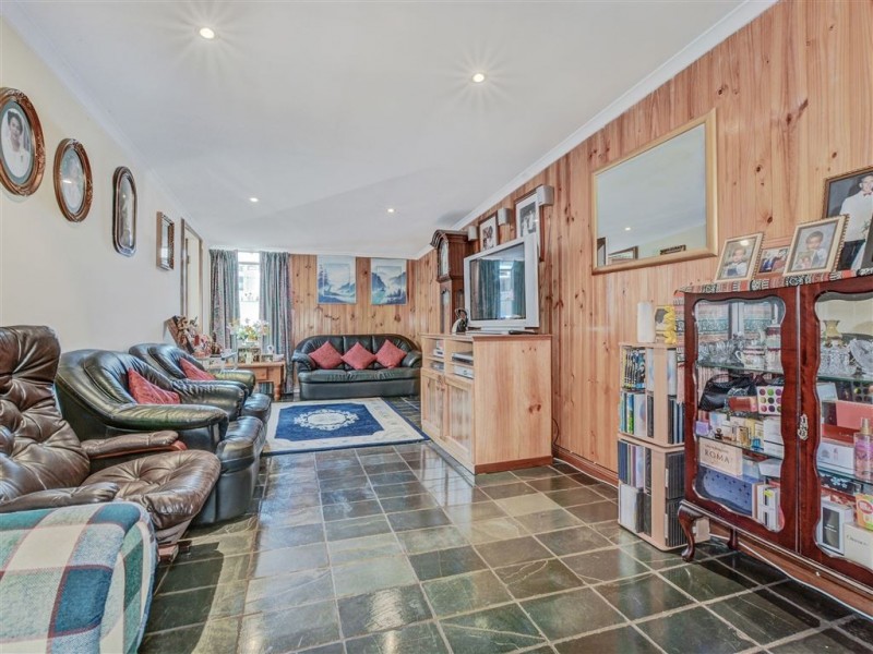 15 Percy Avenue, Clovelly Park SA 5042