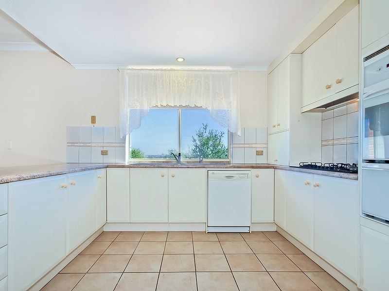 37 Dressage Avenue, Woodcroft SA 5162