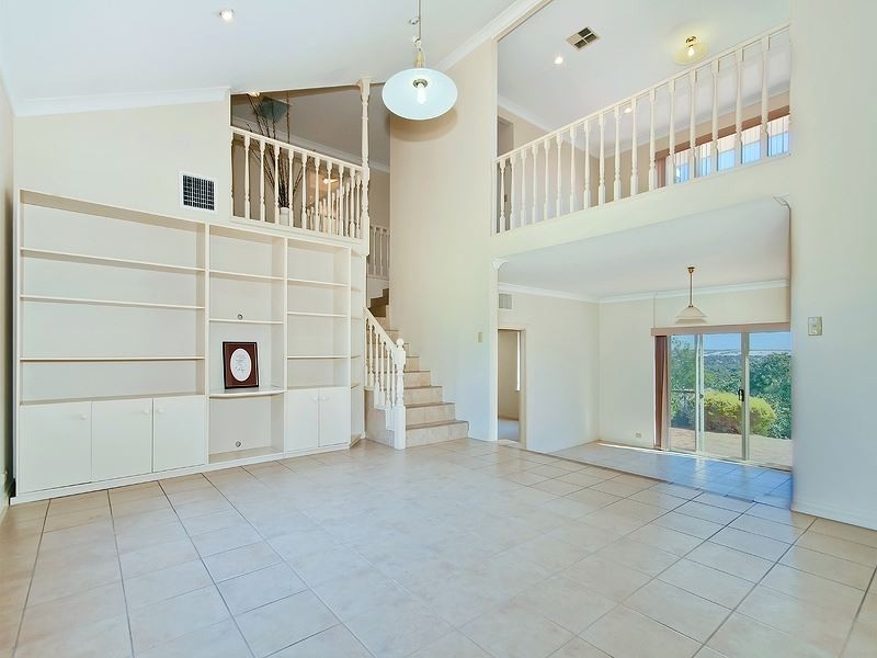 37 Dressage Avenue, Woodcroft SA 5162