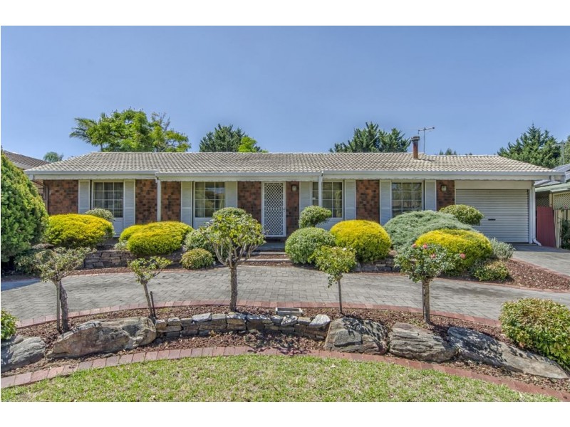 30 Heysen Drive, Trott Park SA 5158